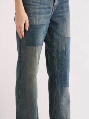 The Khloé High Waist Patch Denim Straight Leg Jeans Sz 8